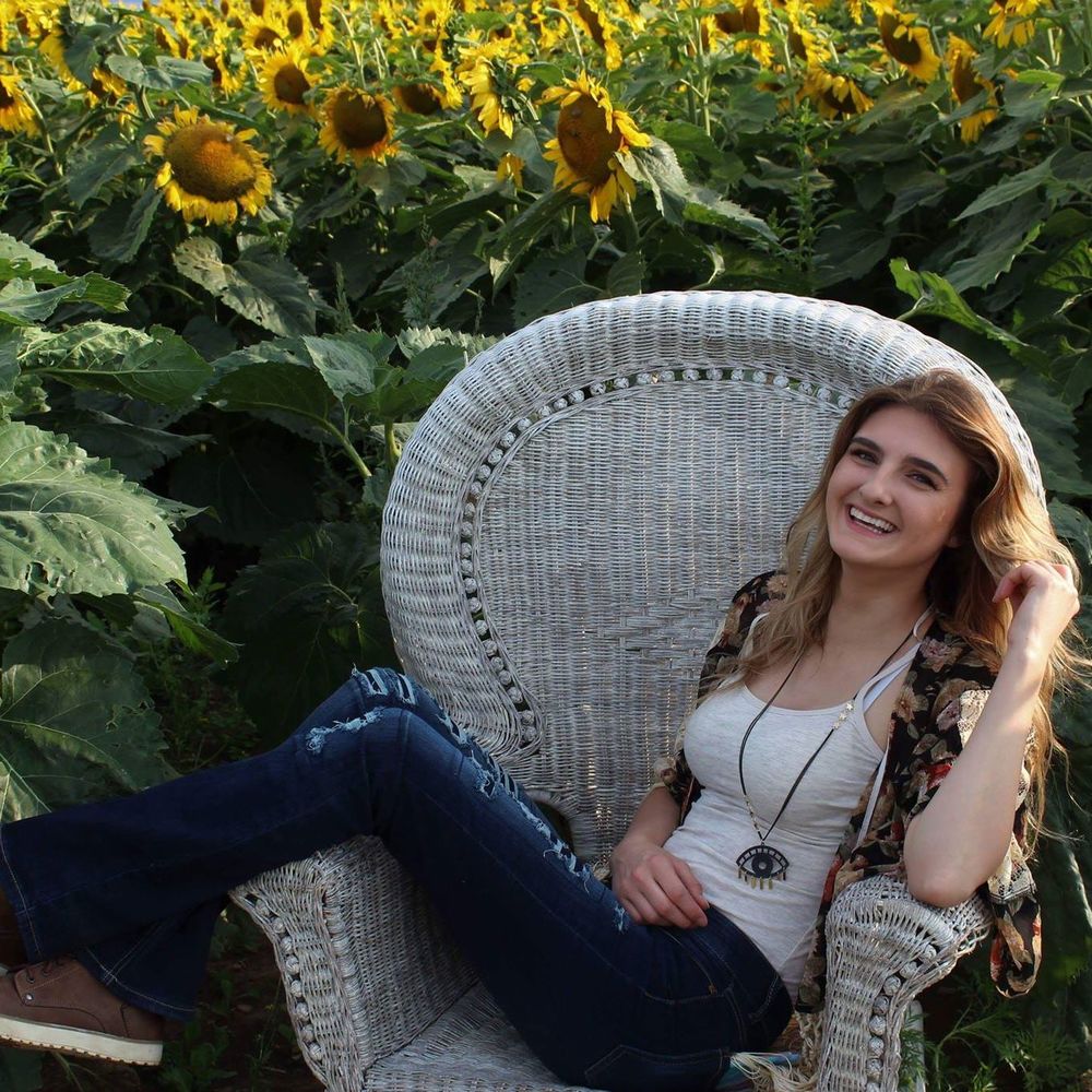 Meet your Posher, Allie